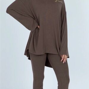The foxy kindBrown Women's long sleeve set